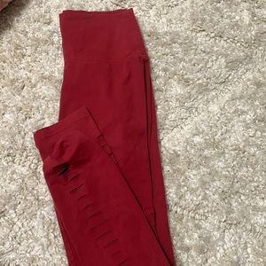 Aerie chill play move slit leggings size M